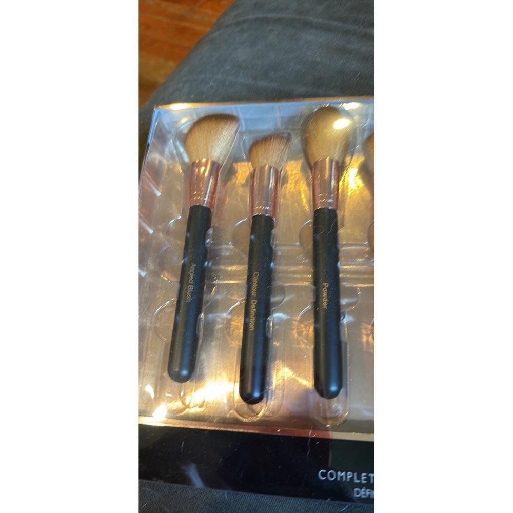 i on beauty 10pc Complete Eye & Face Luxury Makeup Brush Set Black Rose Gold - Picture 2 of 4
